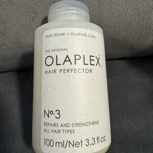 OLAPLEX No. 3 Hair Treatment - White Bottle